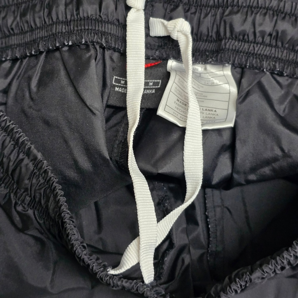 Vintage Nike Track Pants Men's Size M Black Side Stripe Windbreaker Ankle‎ Zip - Picture 8 of 13